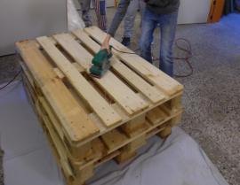 Bau von Palettenm&ouml;beln